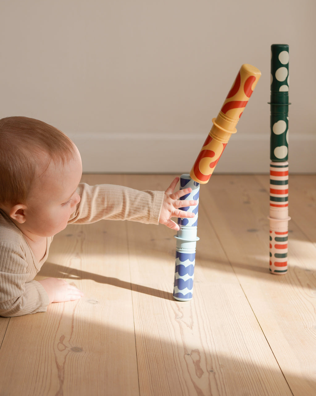 MODU Rattle Pegs Mixed – Set di 5 bastoncini a sonagli